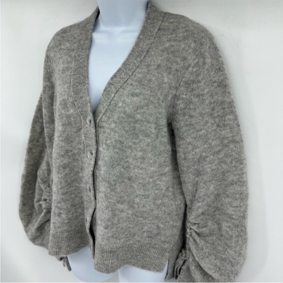 3.1 Phillip Lim | Light Grey Melange Alpaca Blend Shirred Sleeve Cardigan | XS - Picture 7 of 12